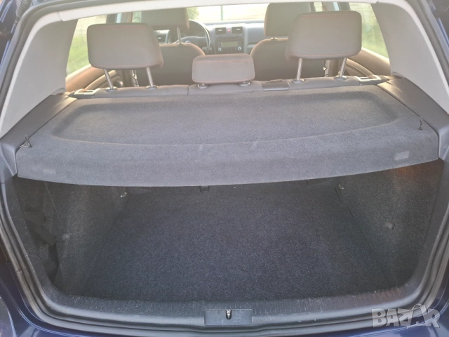 VW Golf V 1.6бензин 147000км.Доказуеми Нов Внос, снимка 15 - Автомобили и джипове - 54003766