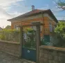 Продава се масивна едноетажна къща с гараж и лятна кухня в гр. Бяла Слатина, снимка 2