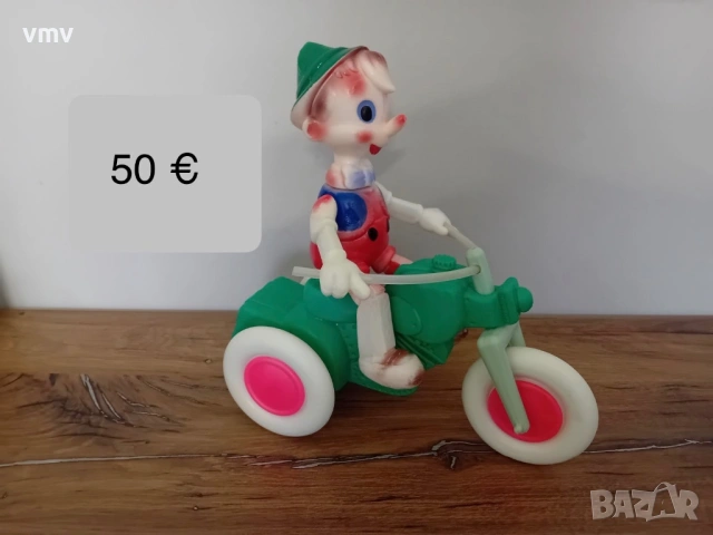 Стари соц играчки