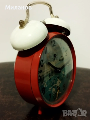 Стар анимиран будилник, настолен часовник, снимка 8 - Антикварни и старинни предмети - 53997425