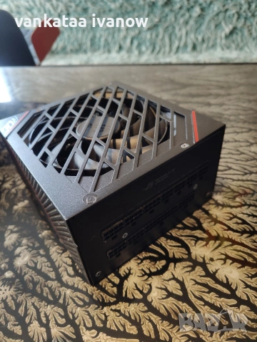 Геймърско захранване Rog Strix 850w, снимка 5 - Геймърски - 55236400