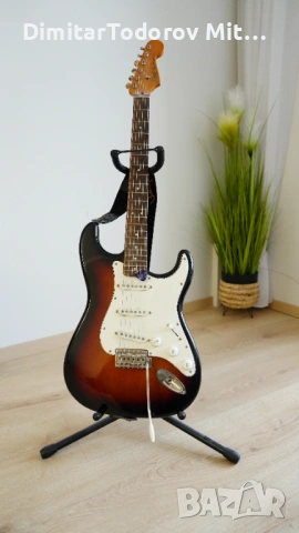 Електрическа китара Fender Squier Classic Vibe 60s Stratocaster IL 3-Tone Sunburst, снимка 3 - Китари - 54044688