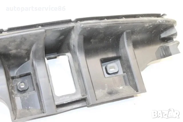Дясна задна скоба опора на бронята за Volvo C30 1.6 TDI (2012) 30657219 OEM, снимка 2 - Части - 55617779