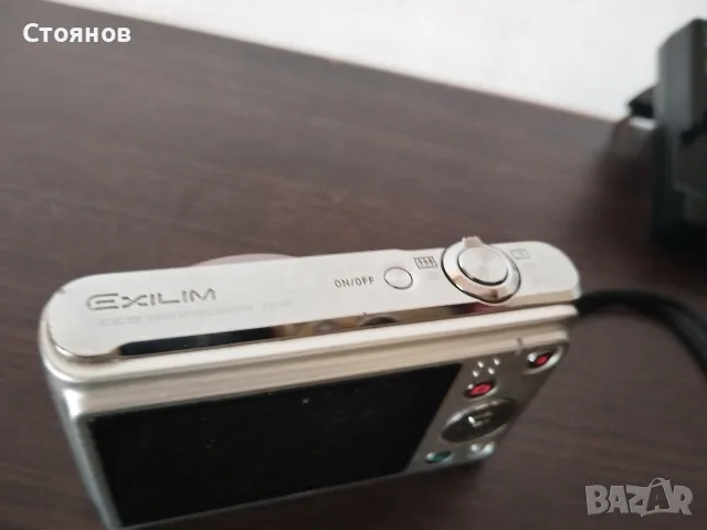 Casio Exilim EX-H5 12.1MP HD Movie, снимка 15 - Фотоапарати - 55417018