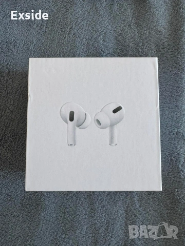 Продавам слушалки AirPods Pro с Magsafe Charging Case (ААА реплика)