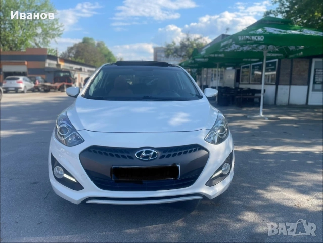 Хюндай I30 Exclusive, снимка 5 - Автомобили и джипове - 54448444