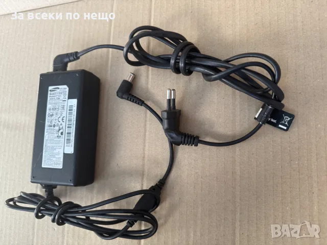 Оригинално зарядно Led lcd монитор Samsung 19V 3.17A 59W , зарядно Samsung, снимка 2 - Кабели и адаптери - 55670020