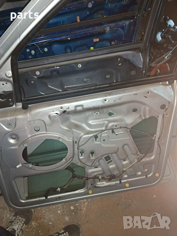 Предна Дясна Врата Jeep Гранд Чероки WG, снимка 8 - Части - 36220578