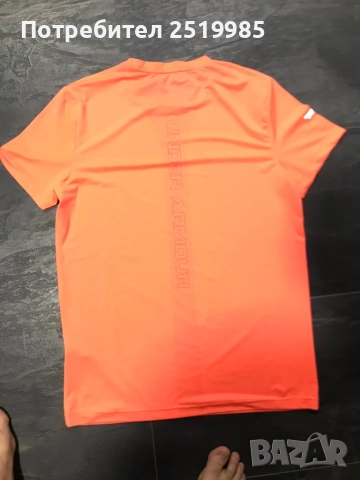 Оранжева тениска Under Armour, снимка 2 - Тениски - 54723739