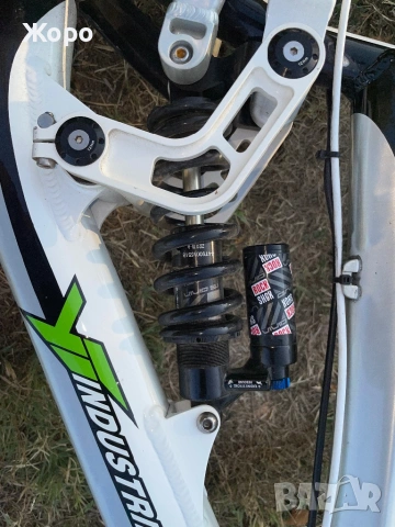 YT Tues 26” size M, снимка 9 - Велосипеди - 54163964