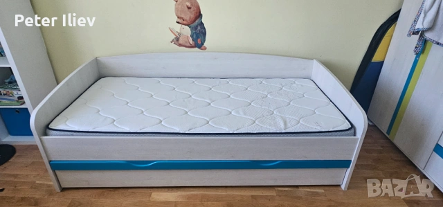 Мебели за детска стая /юношеска стая/легло, гардероб, скрин, бюро, снимка 14 - Спални и легла - 54584011