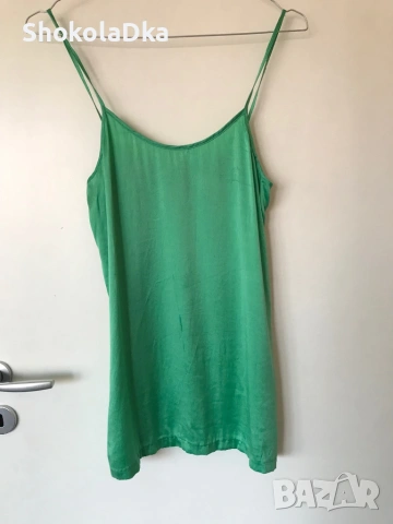 Closed Italy копринен топ/потник, размер S, снимка 2 - Потници - 54331514