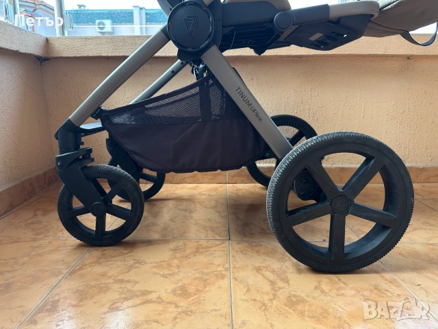 Дизайнерска детска количка Venicci Upline Leo 2 в 1, снимка 3 - Детски колички - 55146511