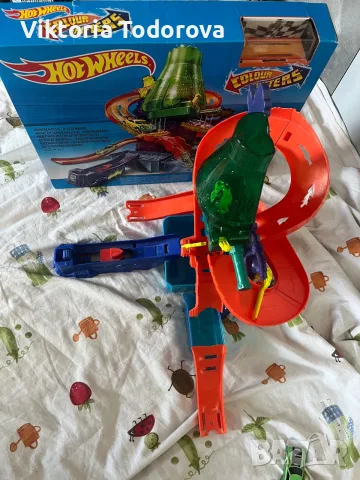 Hot Wheels водна писта, снимка 4 - Коли, камиони, мотори, писти - 55380861