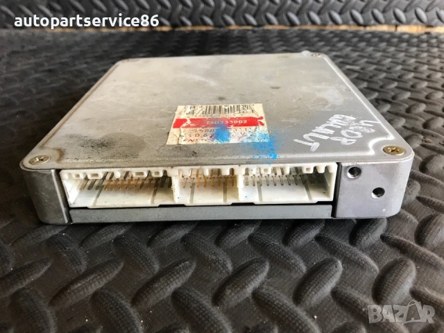 ECU компютър на двигателя Denso за Mitsubishi Galant (2001) MD333002, снимка 3 - Части - 54739694
