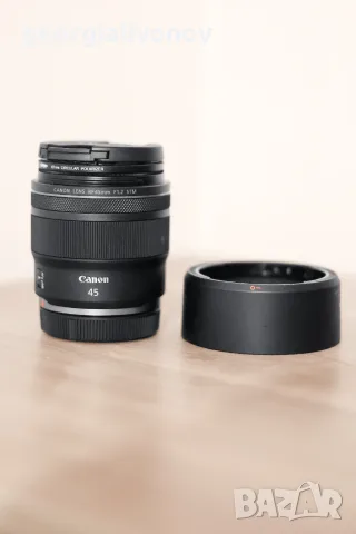 Canon RF 45mm f/1.2 + сенник + филтър
