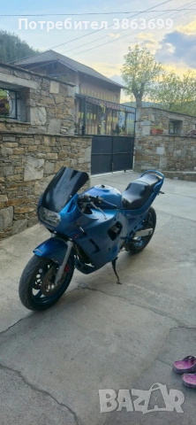 Suzuki gsx 600f