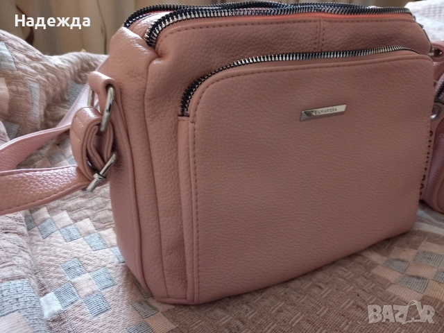 Дамски розови чанти, снимка 3 - Чанти - 54494186