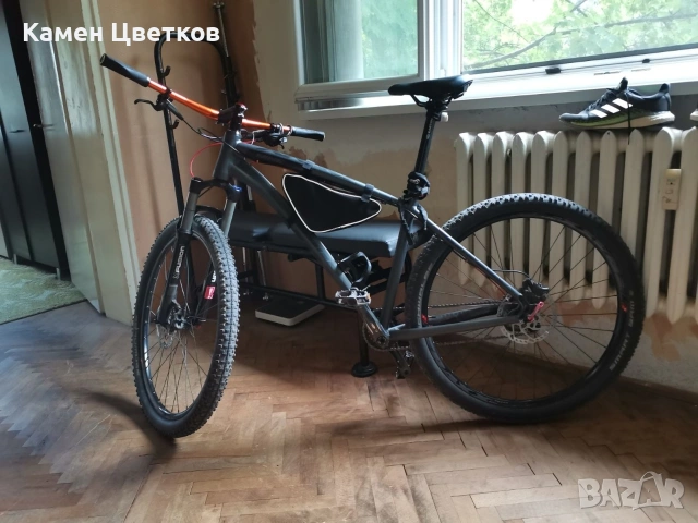 Планински бегач за ентусиасти. 