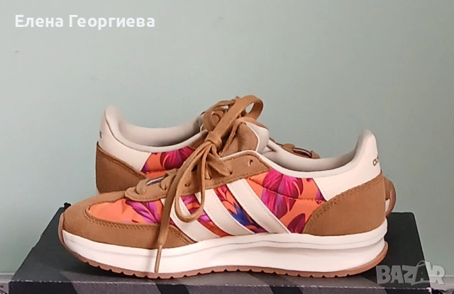 Дамски маратонки оригинални , снимка 2 - Маратонки - 54695974