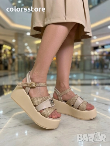 Сандали на платформа - бежова кожа - MTK5 