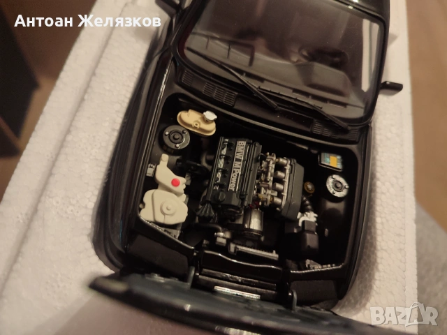 Bmw m3 Minichamps 1:18, снимка 3 - Колекции - 54558923