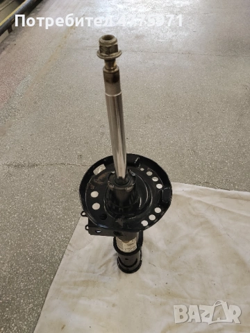 Продавам оригинален амортисьор за Мерцедес B180W246 в отлично състояние!, снимка 7 - Части - 53956684