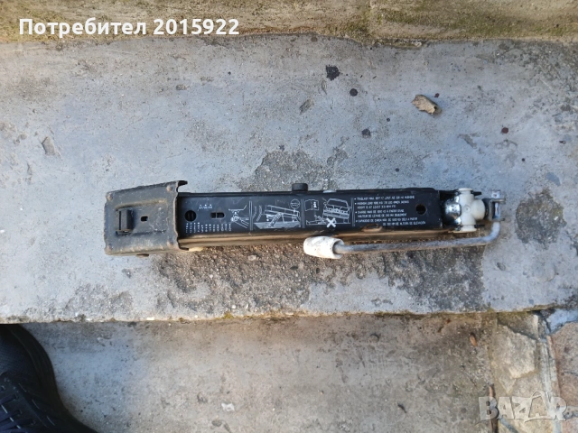 Оригинален крик за BMW-E-39.E60.61., снимка 5 - Аксесоари и консумативи - 54323169