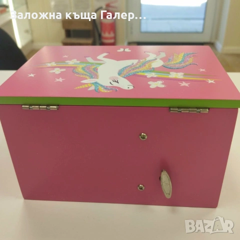 Музикална кутия за бижута с чекмедже „Еднорог и дъга“ – нова, снимка 3 - Музикални играчки - 55239841