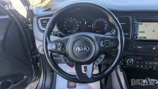 Киа Каренс Автоматик 7 места 2.0i, снимка 11 - Автомобили и джипове - 55228837