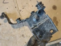 Планка Държач ABS Помпа 5Q1614235 Volkswagen Passat B9 1.5 eTSI 150кс 2024г Бензин, снимка 2