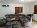 НОЩУВКИ в самостоятелна къща, снимка 5