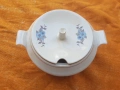 Порцеланов супник с капак , снимка 1
