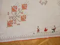 Голяма бродирана покривка за маса с носии , носия, снимка 6