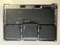 На части MacBook Pro 13" (2019), модел A2159 (два Thunderbolt 3 порта), снимка 2