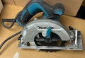 Makita HS6601 ръчен циркуляр комплект с нов диск 220V 1050W 165mm 5200 rpm, снимка 3