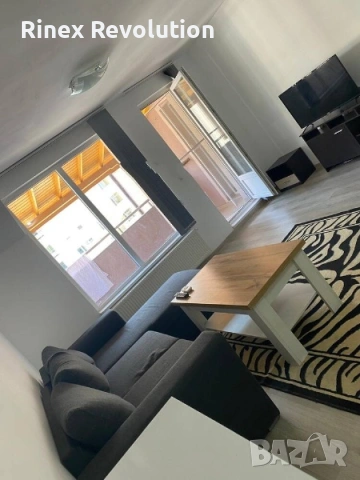 Двустаен апартамент под наем в Каменица 1