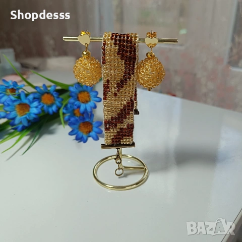 Комплект гривна и обеци , снимка 3 - Колиета, медальони, синджири - 54167974