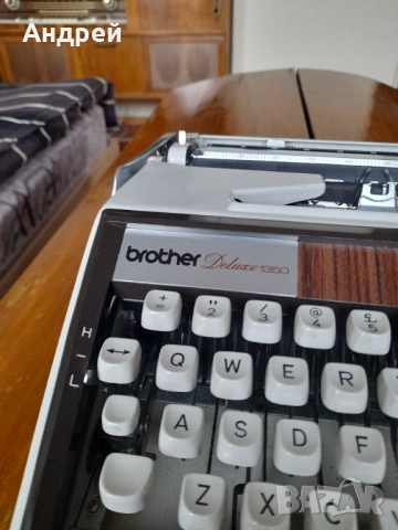 Стара пишеща машина Brother Deluxe 1350, снимка 4 - Антикварни и старинни предмети - 54780651