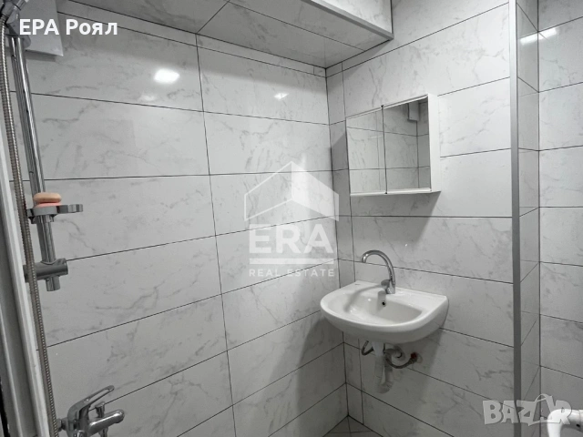 ЕКСКЛУЗИВНО: Основно реновиран тристаен апартамент в Централен южен район, ул. „Борисова“, снимка 12 - Апартаменти - 54038792