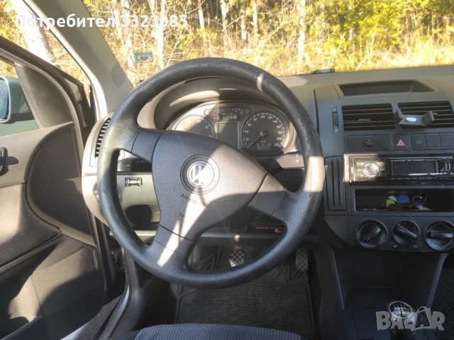 Лек автомобил VW Polo, снимка 4 - Автомобили и джипове - 55101041