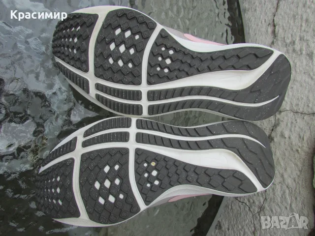 Детски маратонки за бягане Nike Air Zoom Pegasus 39, снимка 9 - Детски маратонки - 55580676