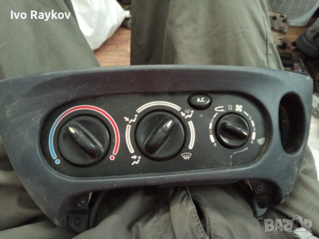Панел климатик Renault Megane 1999 662369C