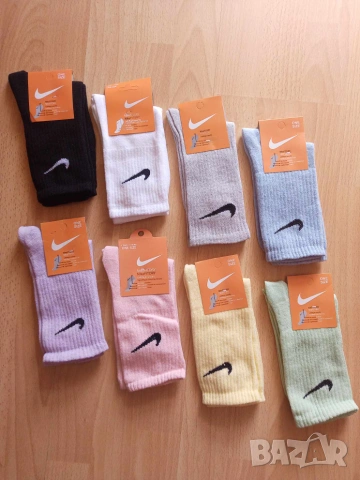 Чорапи Nike по 2,50 лв. за чифт различни цветове универсален размер 40-45