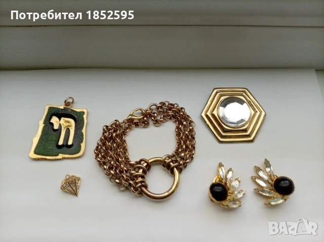 Vintage лот от обеци, брошка, гривна и висулки, снимка 4 - Обеци - 54721154