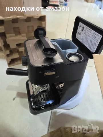 кафемашина за еспресо от марката De'Longhi, снимка 4 - Кафемашини - 55484286