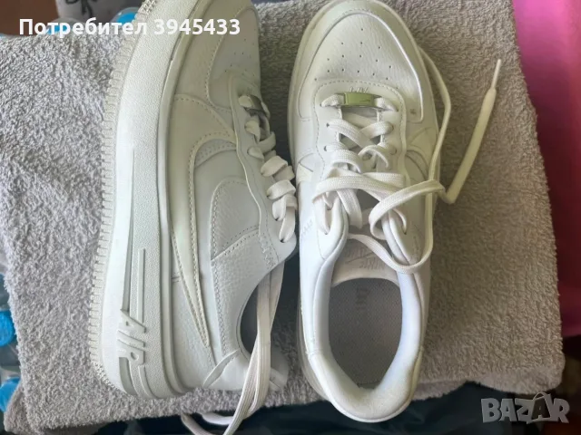 Спортни обувки Nike AIR 