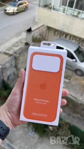 Оригинален Apple Силиконов калъф с MagSafe за iPhone 17 Pro Max – Terra Cotta, снимка 9 - Калъфи, кейсове - 55425242