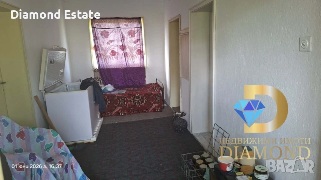 Две къщи в един двор в село Гълъбец, обл. Хасково, снимка 12 - Къщи - 54748854