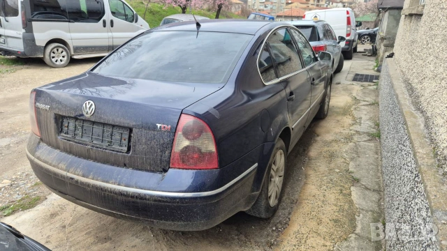 синя задна броня седан sedan LB5N Пасат 5.5 VW PASAT PASSAT B5.5 predna bronq